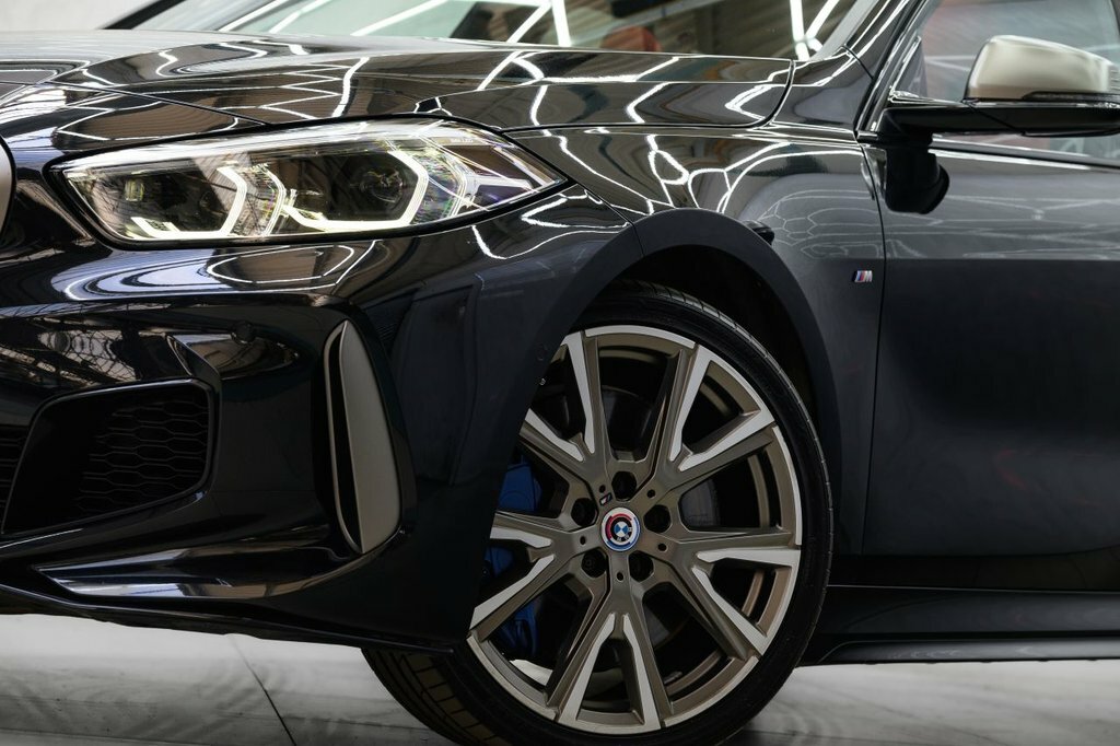 BMW 1 Series Hatchback RY19DEY Black #6