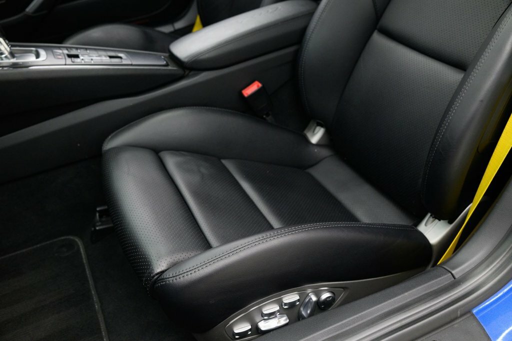 Porsche 911 Carrera 4S Pdk Grey #42