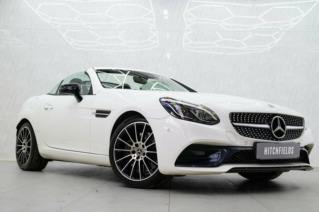 Mercedes-Benz SLC 2L Amg Line White #2