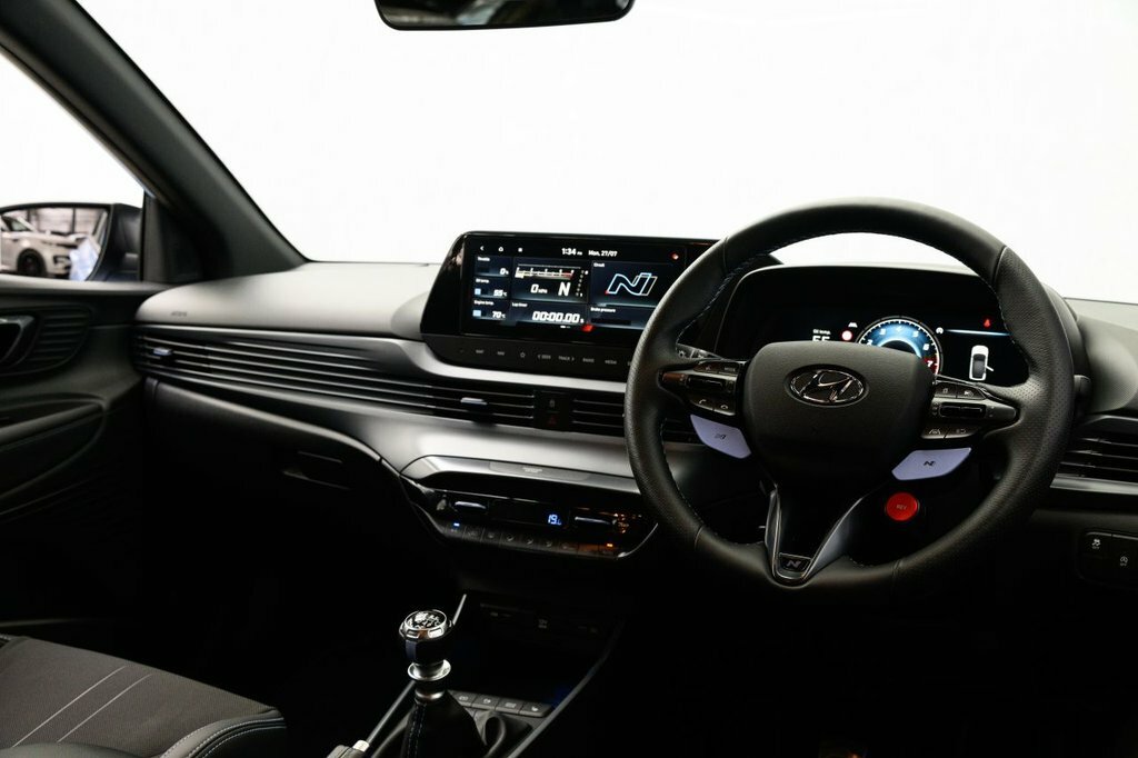 Hyundai I20 Se Connect Red #29