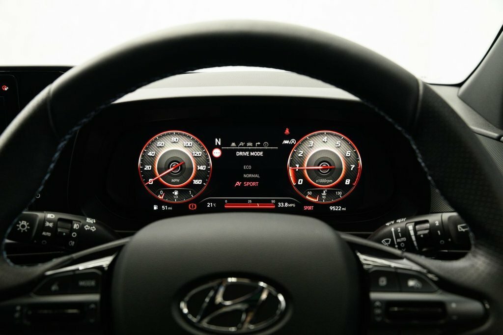 Hyundai I20 Se Connect Red #40
