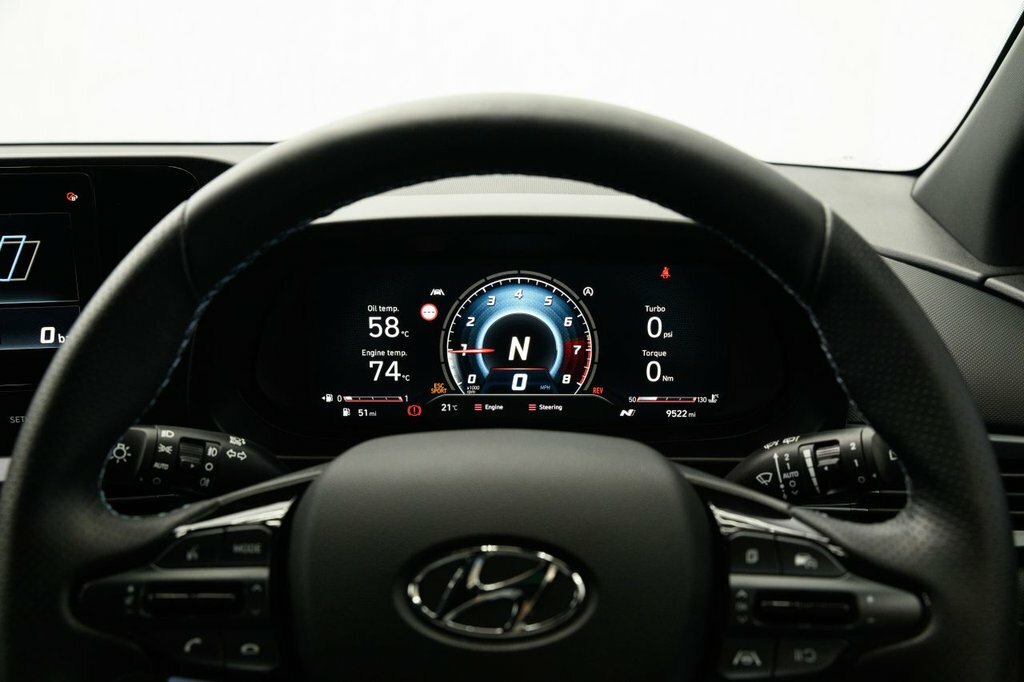 Hyundai I20 Se Connect Red #38