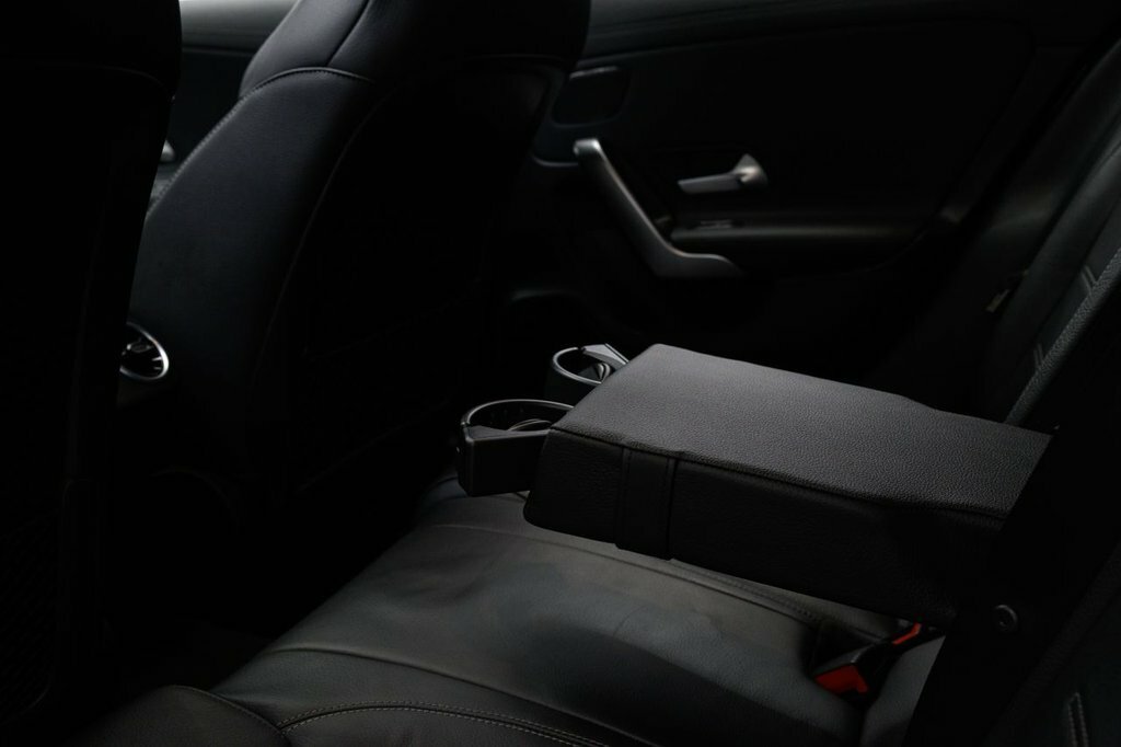 Mercedes-Benz CLA Class Cla 220D Amg Line Premium Plus Tip Blue #22