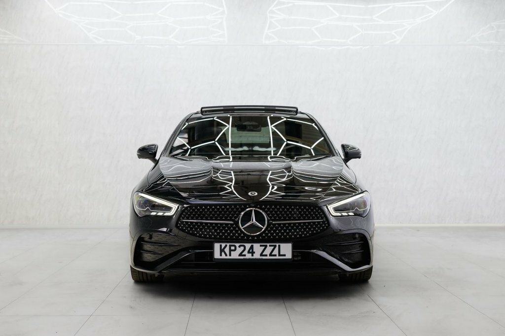 Mercedes-Benz CLA Class 2L Amg Line Black #3
