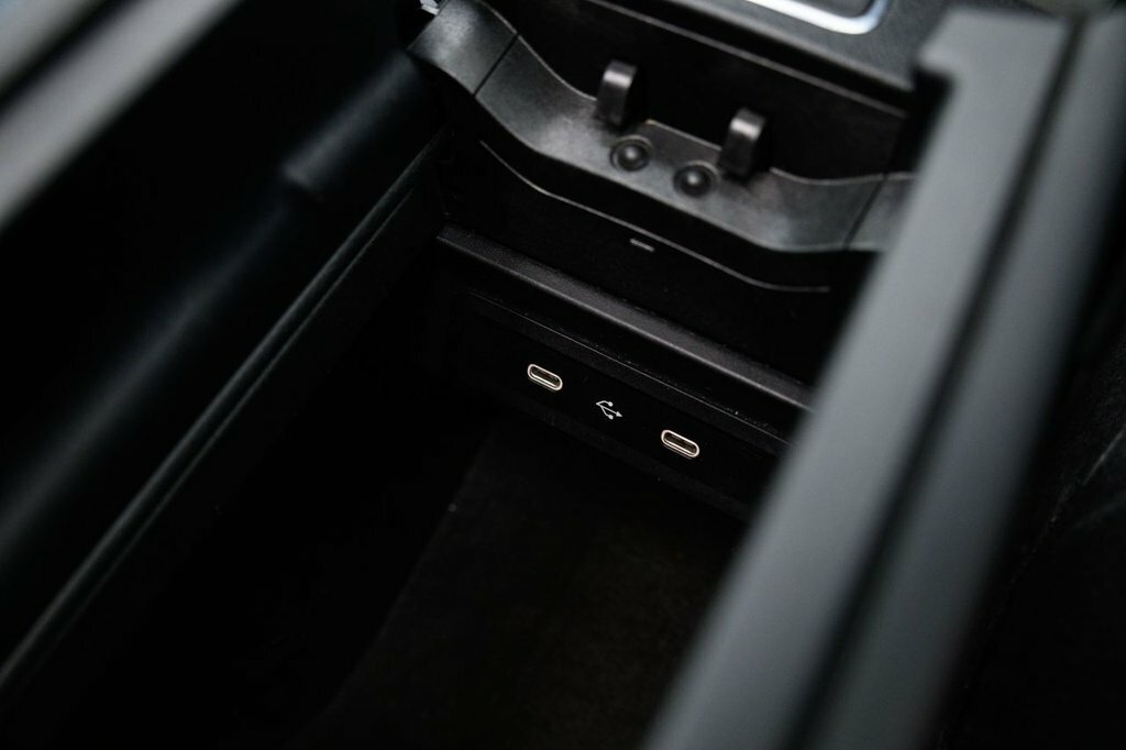Mercedes-Benz CLA Class Cla 220D Amg Line Premium Plus Tip Blue #36