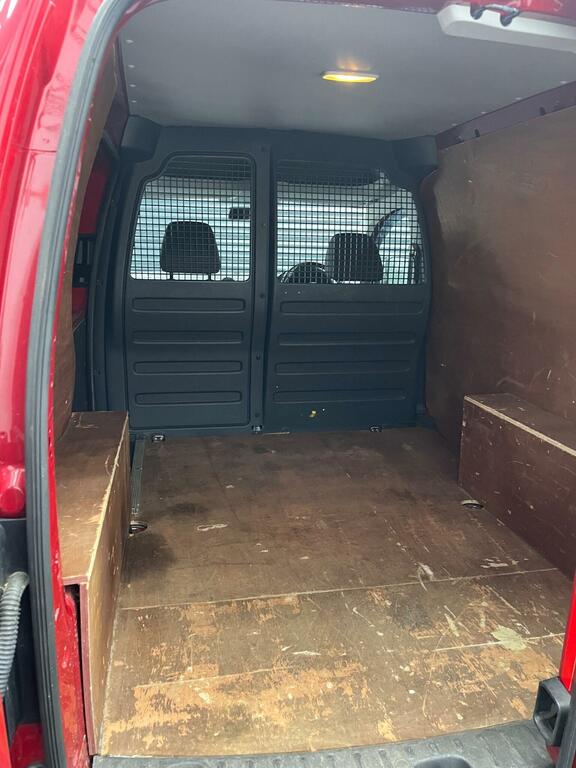 Volkswagen Caddy C20 Tdi Bmt Highline Blue #11