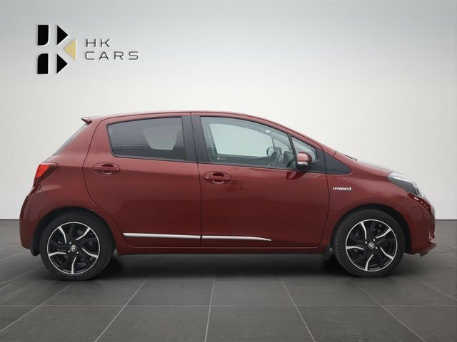 Toyota Yaris 1.5 Vvt-h Design Hatchback Hybrid E-cvt BG17YHD Red #6