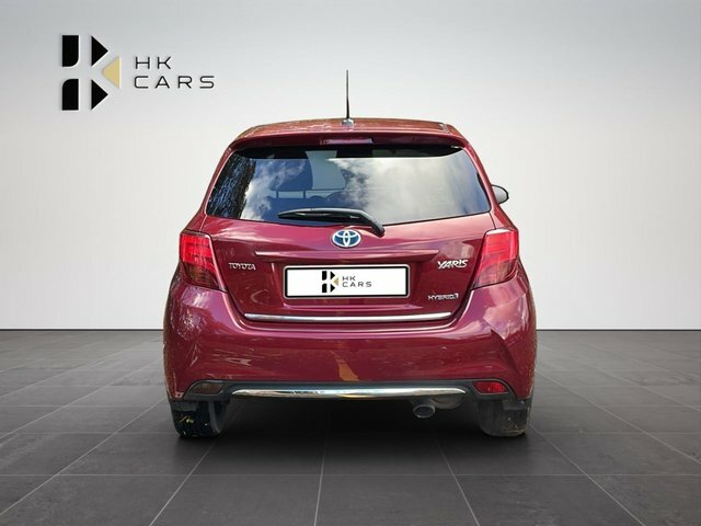 Toyota Yaris 1.5 Vvt-h Design Hatchback Hybrid E-cvt BG17YHD Red #3