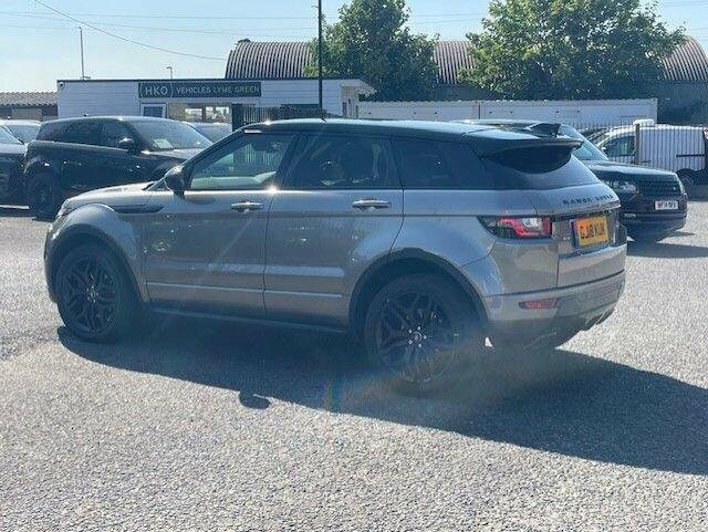 Land Rover Range Rover Evoque Se Tech White #12