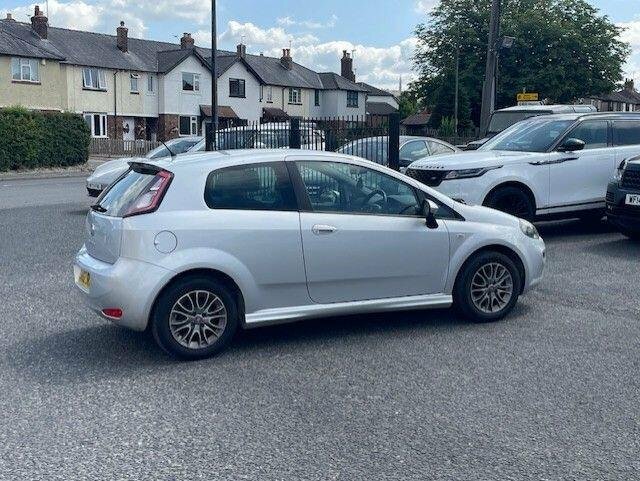 Fiat Punto Pop Black #17