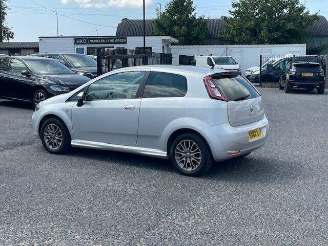 Fiat Punto Pop Black #23