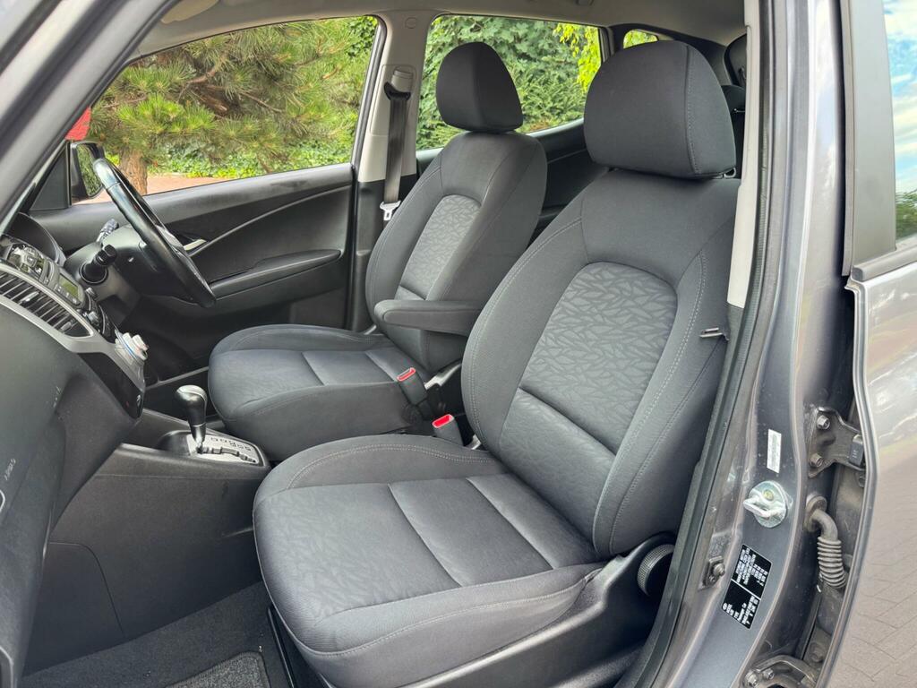 Hyundai Ix20 1.4 Style Hatchback Euro 5 90 B Blue #12