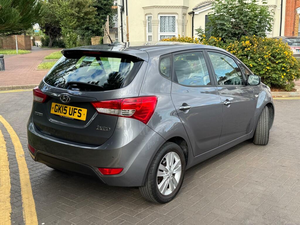 Hyundai Ix20 Active Grey #2