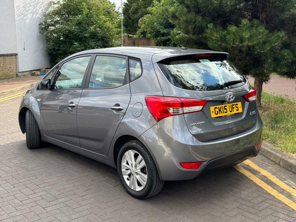 Hyundai Ix20 Active Grey #4
