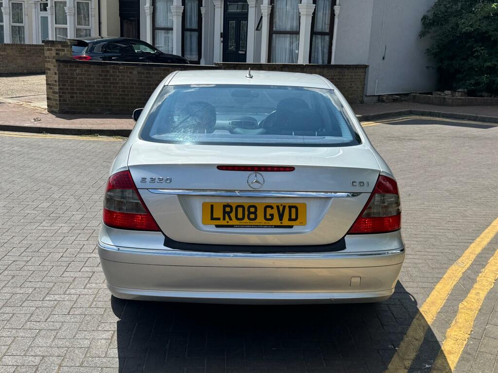 Mercedes-Benz E Class Avantgarde Silver #5