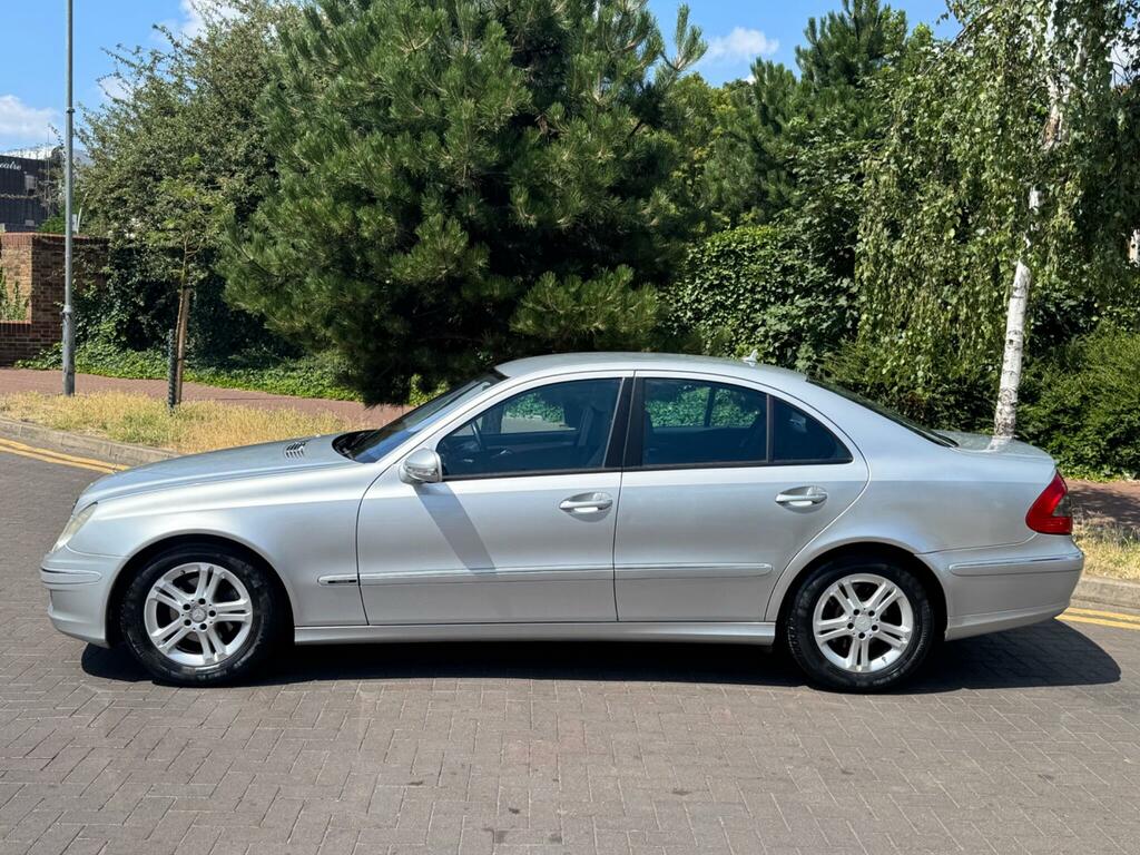 Mercedes-Benz E Class Avantgarde Silver #6