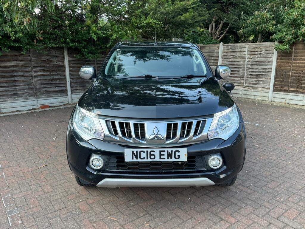 Mitsubishi L200 Dc Warrior Black #6