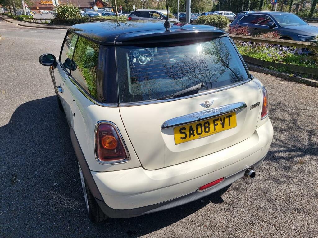 Mini Hatch 1.6 Cooper Euro 4 SA08FVT White #5