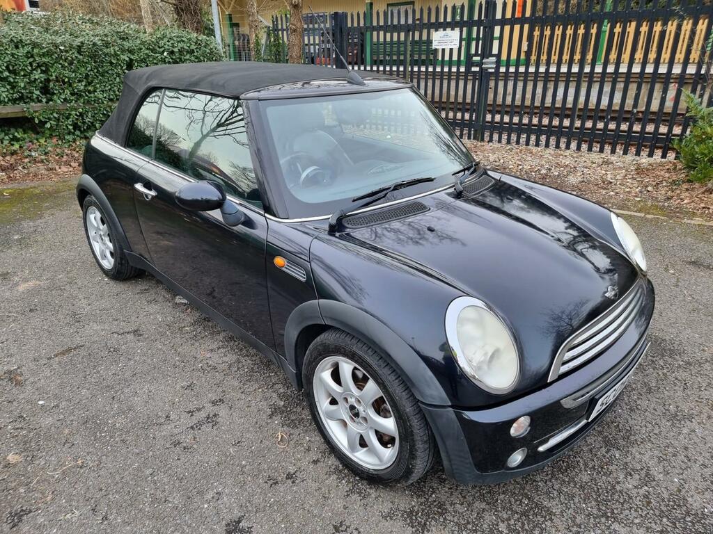 Mini Convertible 1.6 Cooper Euro 4 Black