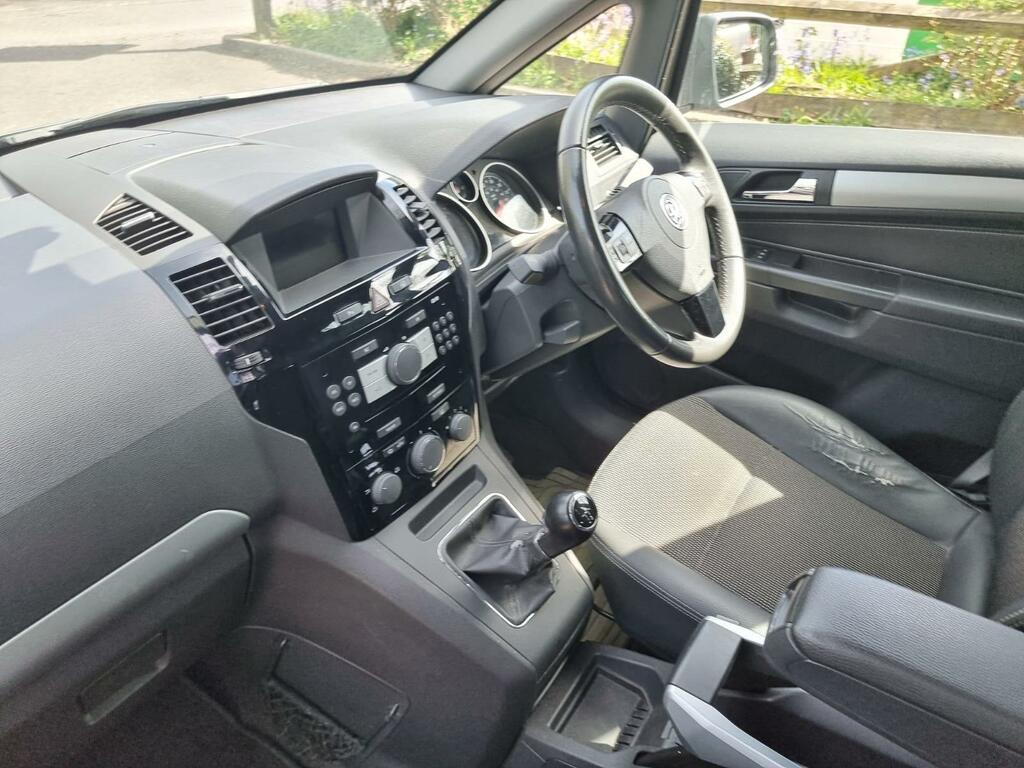 Vauxhall Zafira Grey #21