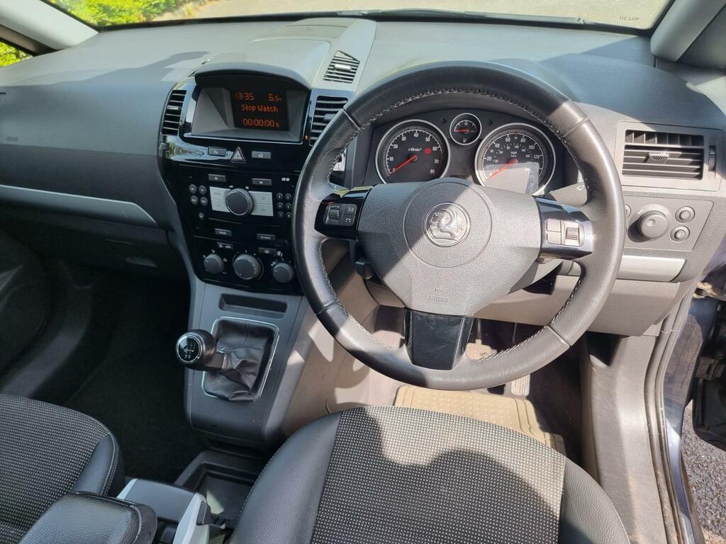 Vauxhall Zafira Grey #24