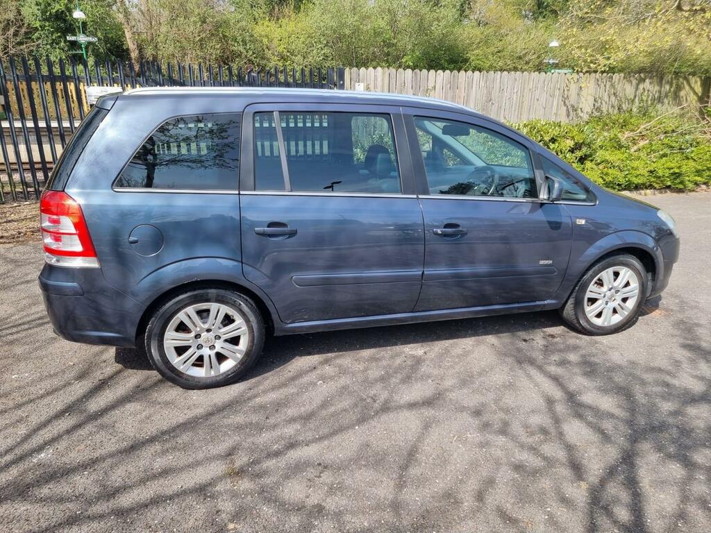 Vauxhall Zafira Grey #17