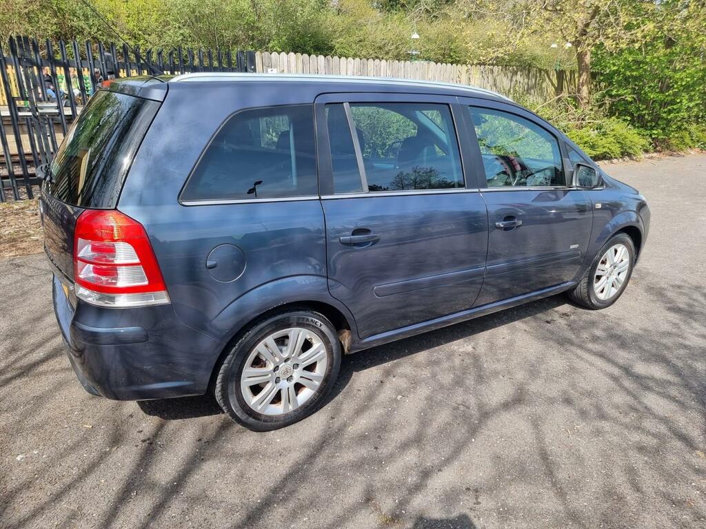 Vauxhall Zafira Grey #19