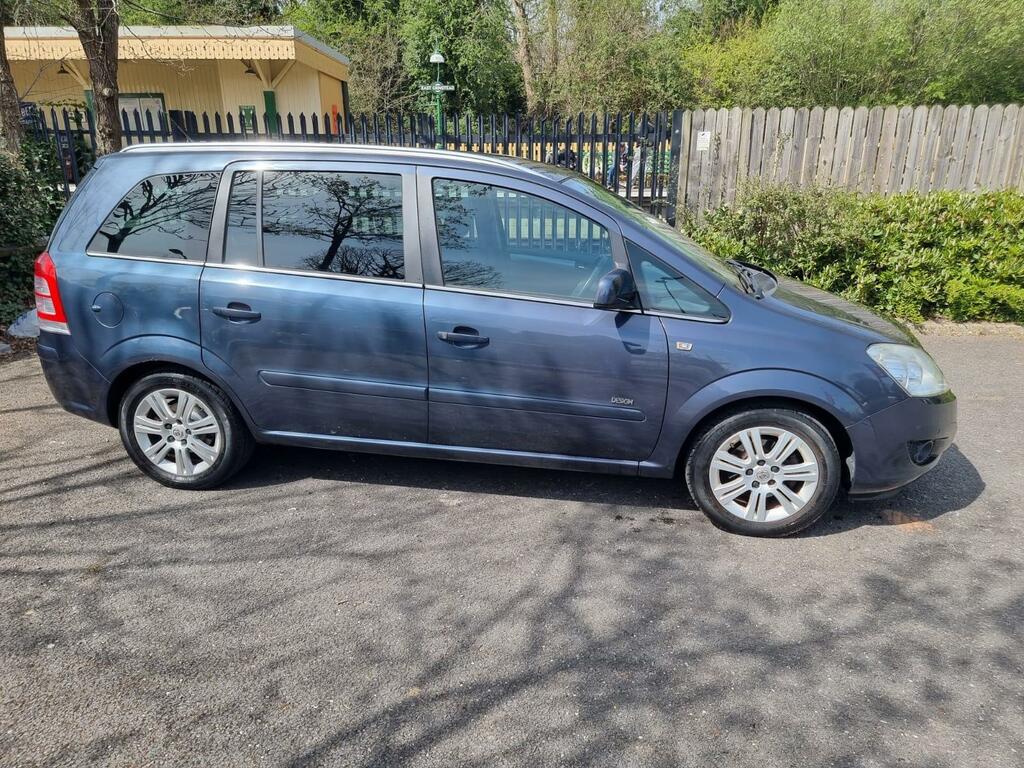 Vauxhall Zafira Grey #16