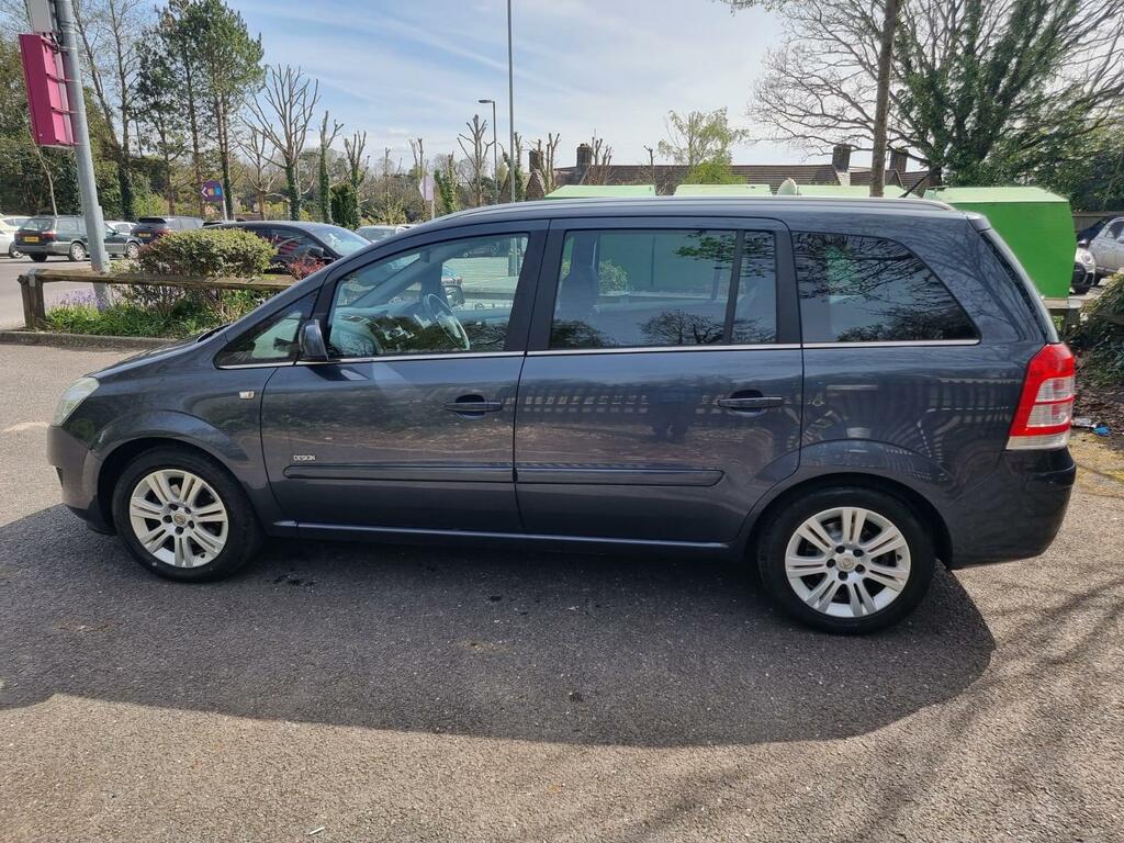 Vauxhall Zafira Grey #12