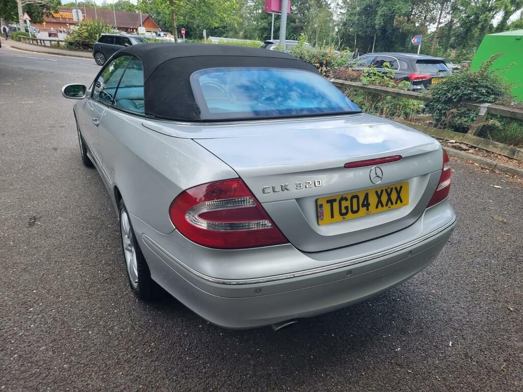 Mercedes-Benz CLK Clk320 Elegance 218 Black #12