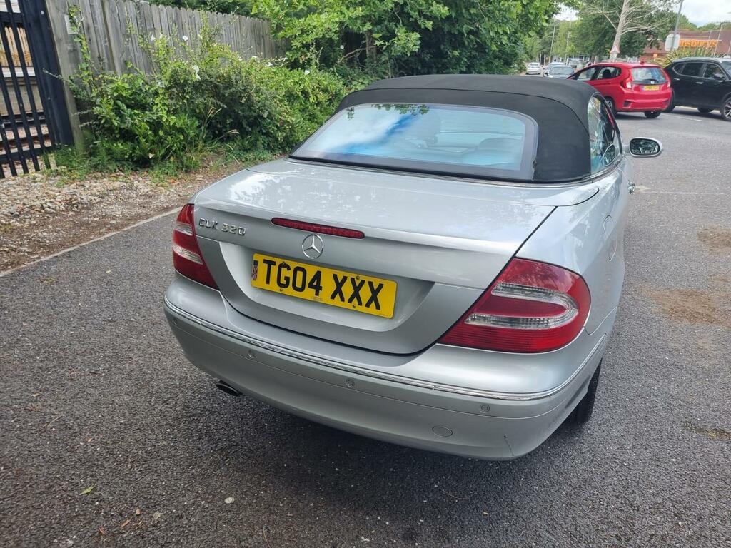 Mercedes-Benz CLK Clk320 Elegance 218 Black #7