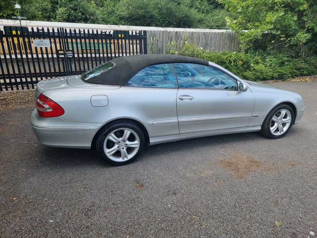 Mercedes-Benz CLK Clk320 Elegance 218 Black #11