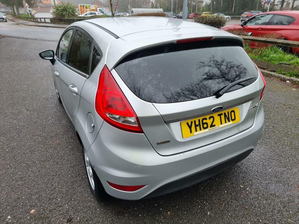 Ford Fiesta 1.6 Tdci Econetic Dpf Titanium Silver #5