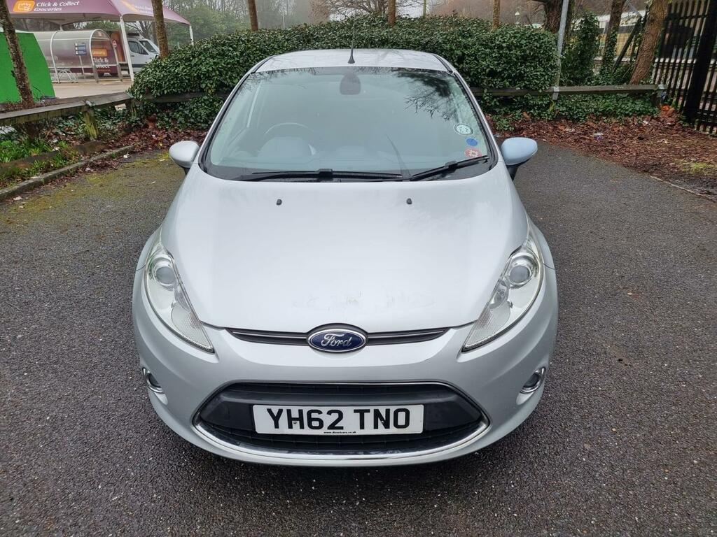 Ford Fiesta 1.6 Tdci Econetic Dpf Titanium Silver #3