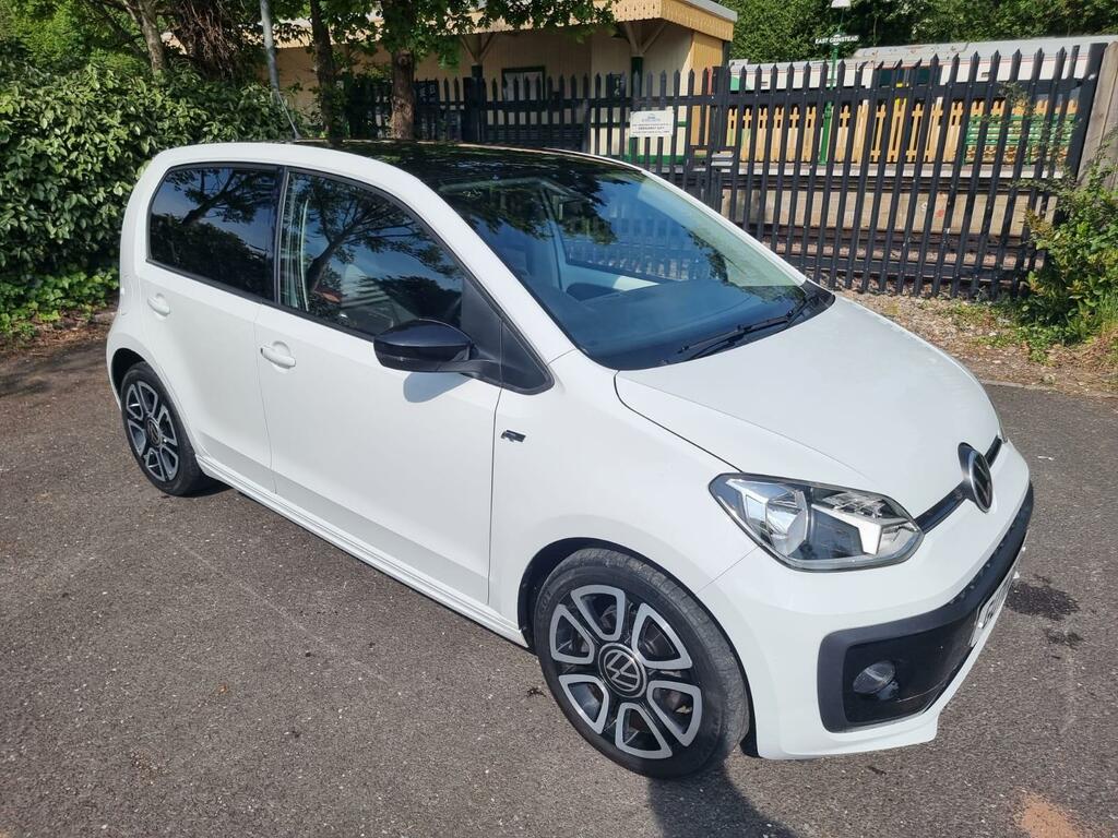 Volkswagen Up 1.0 R-line Euro 6 Ss White