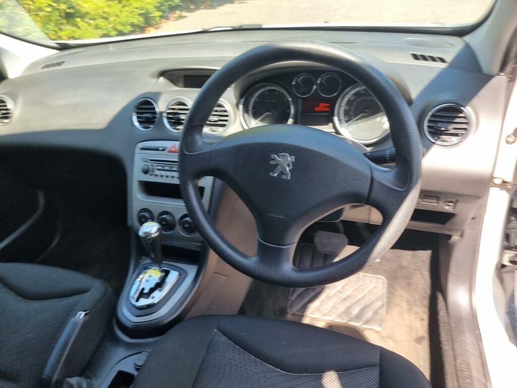 Peugeot 308 Hatchback Silver #23