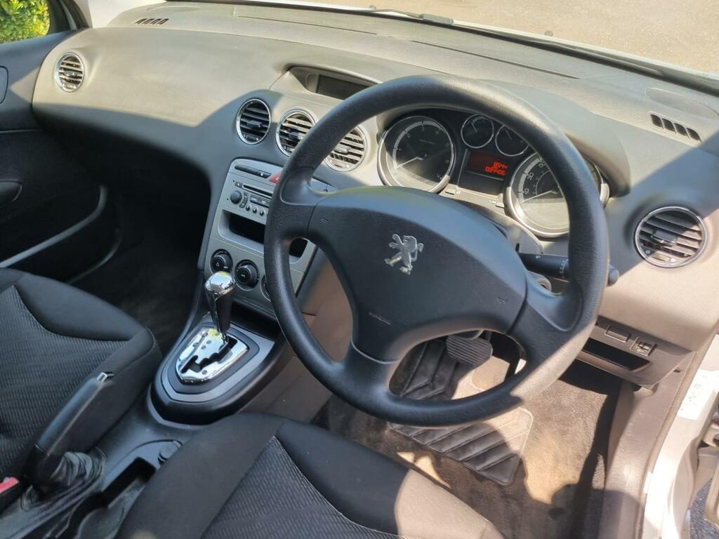 Peugeot 308 Hatchback Silver #24