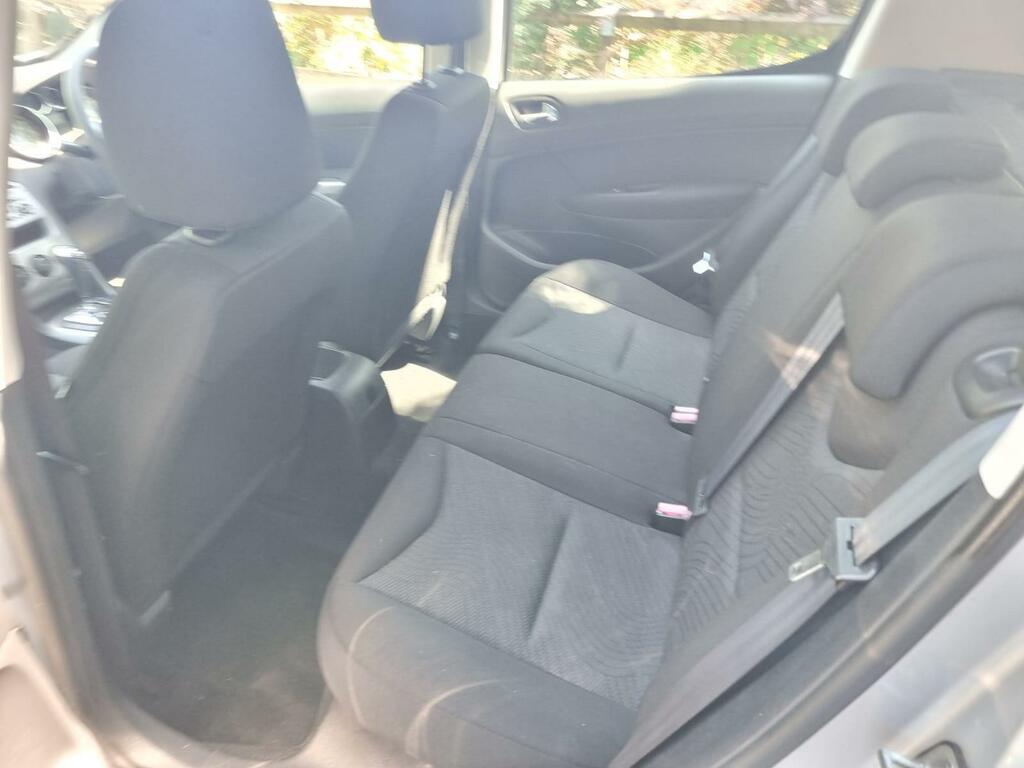 Peugeot 308 Hatchback Silver #31