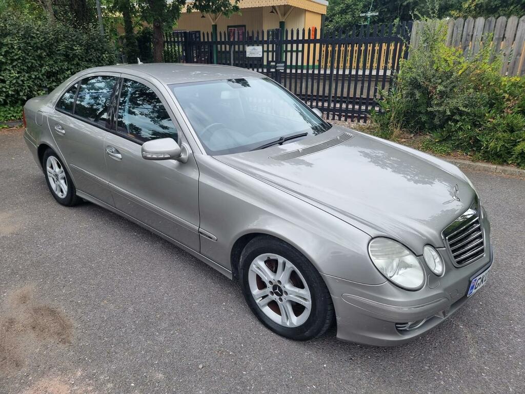 Mercedes-Benz E Class Avantgarde Silver