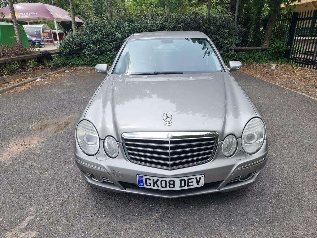 Mercedes-Benz E Class Avantgarde Silver #3