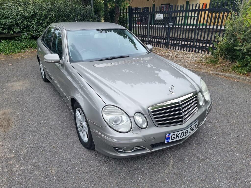 Mercedes-Benz E Class Avantgarde Silver #2