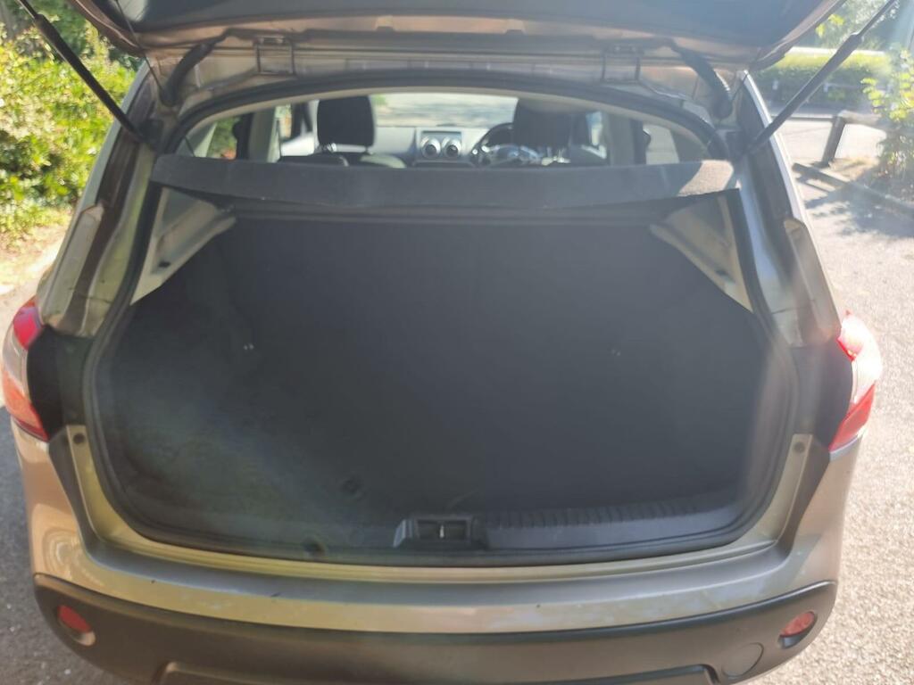 Nissan Qashqai Hatchback 1.6 Acenta 2012 White #39