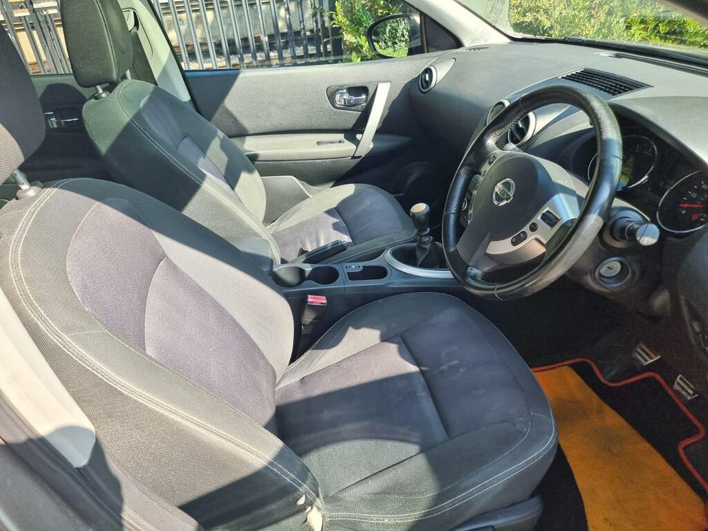 Nissan Qashqai Hatchback 1.6 Acenta 2012 White #24