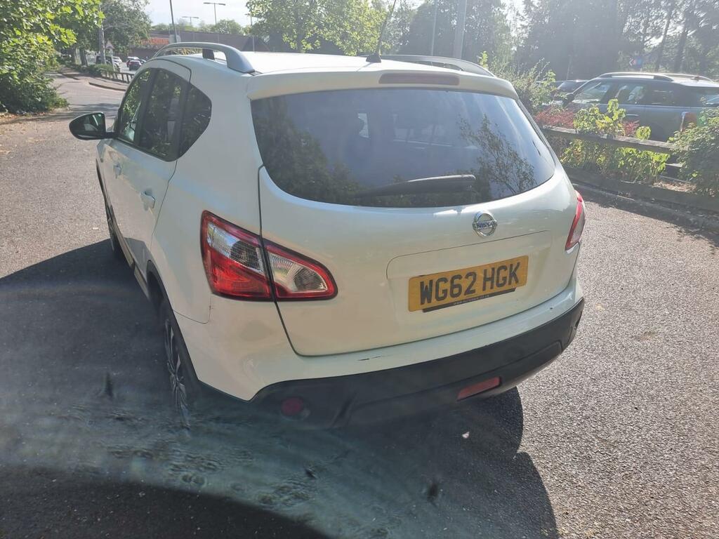 Nissan Qashqai Hatchback White #12