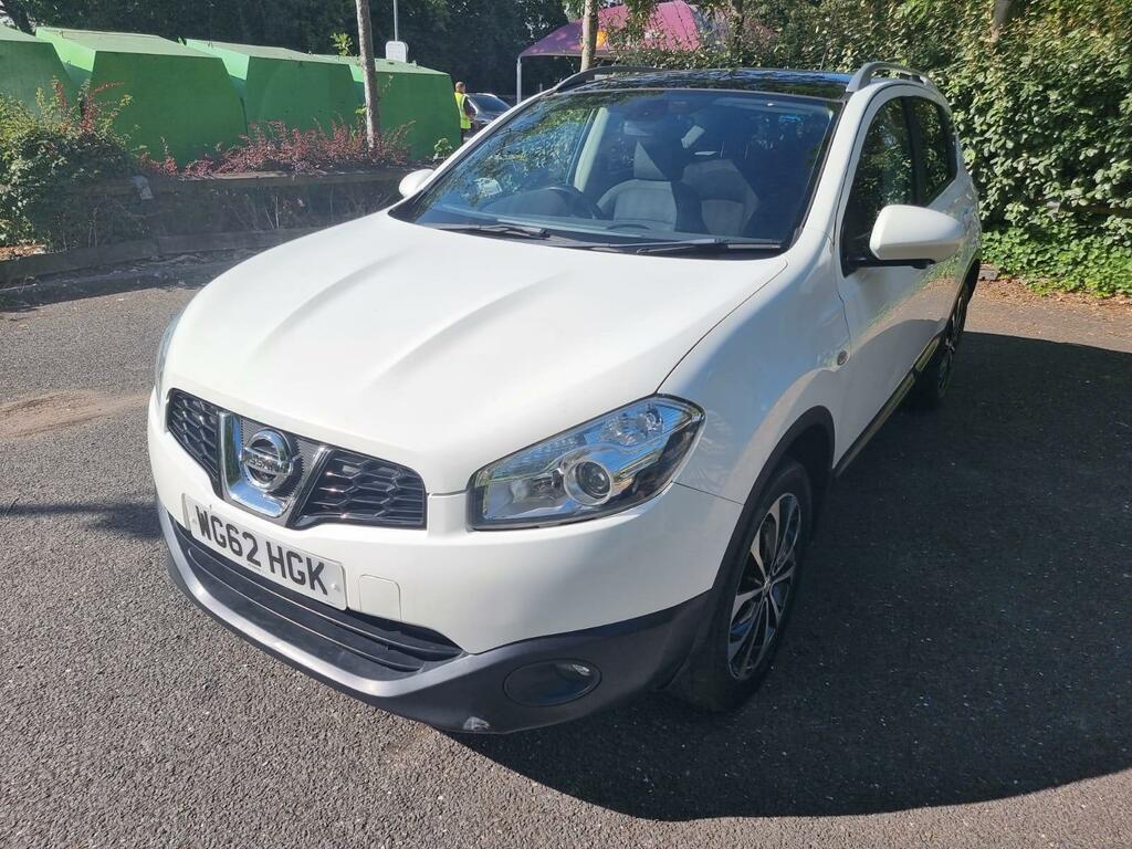 Nissan Qashqai Hatchback White #6