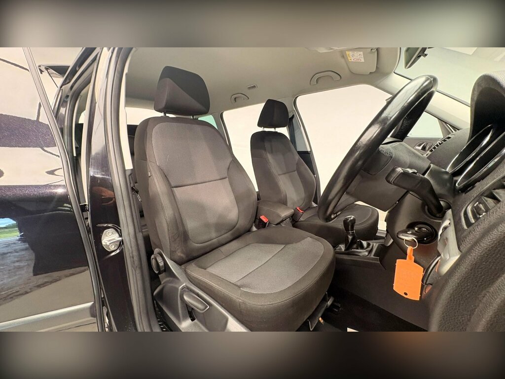 Skoda Yeti 1.2 Tsi 110Ps Se Drive 5-Dr Silver #93