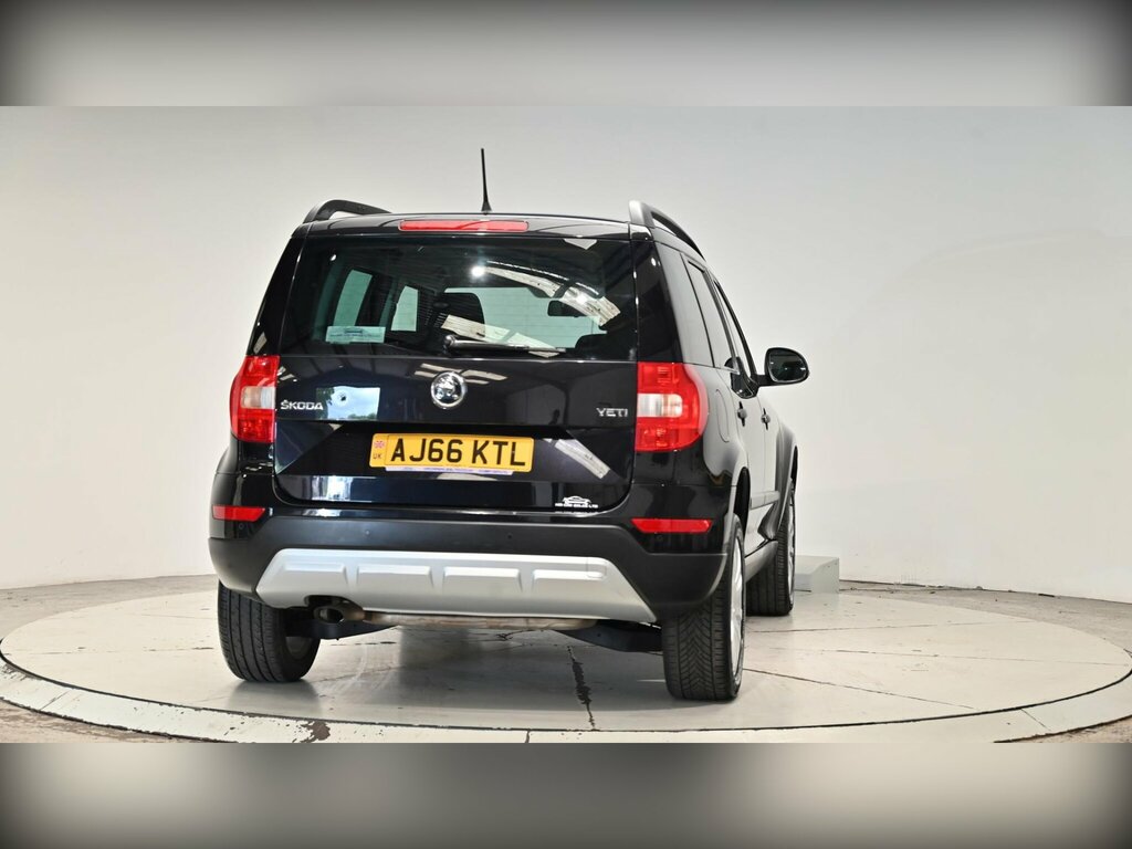 Skoda Yeti 1.2 Tsi 110Ps Se Drive 5-Dr Silver #29