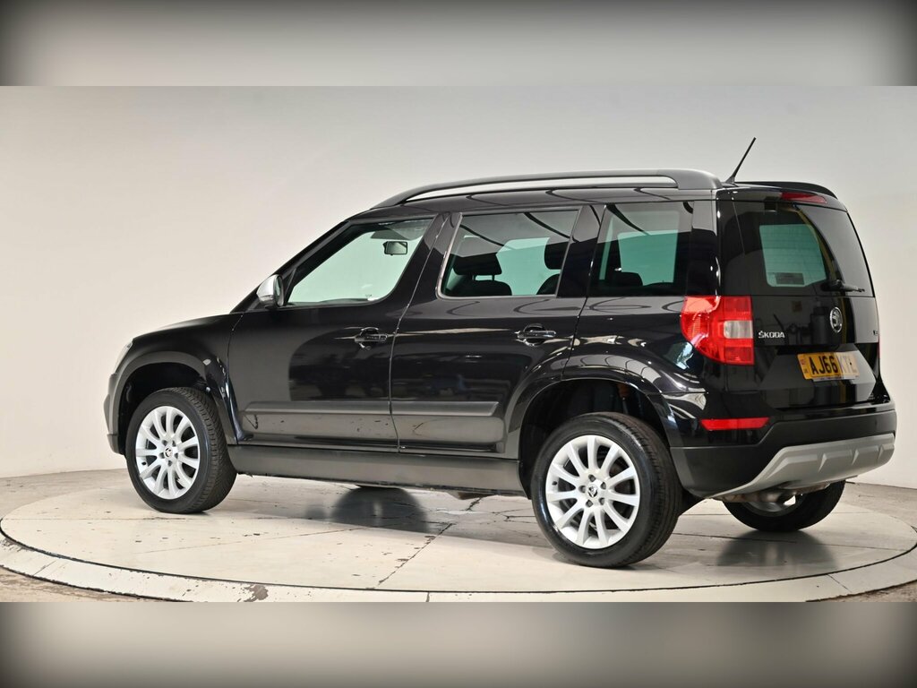 Skoda Yeti 1.2 Tsi 110Ps Se Drive 5-Dr Silver #24