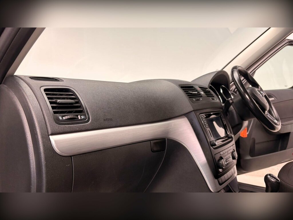 Skoda Yeti 1.2 Tsi 110Ps Se Drive 5-Dr Silver #88