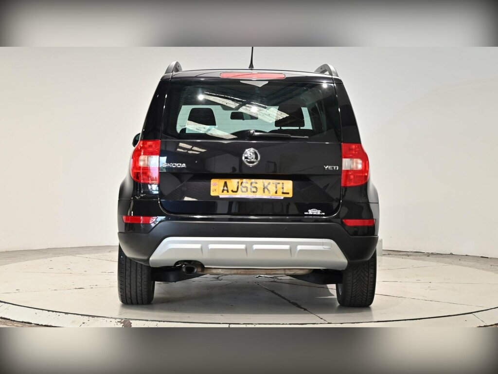 Skoda Yeti 1.2 Tsi Se Outdoor Euro 6 Ss Black #5